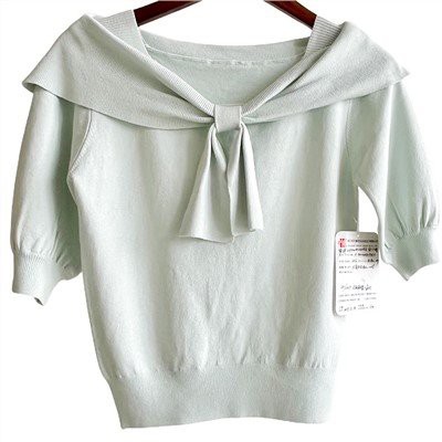 Дамски плетен пуловер